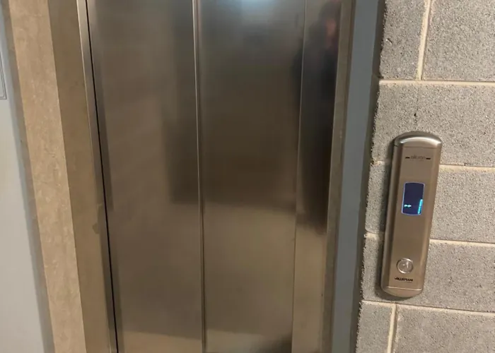 Landora Nummer 141 *