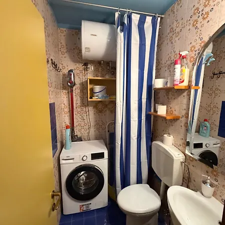 Landora Nummer 141 Apartman